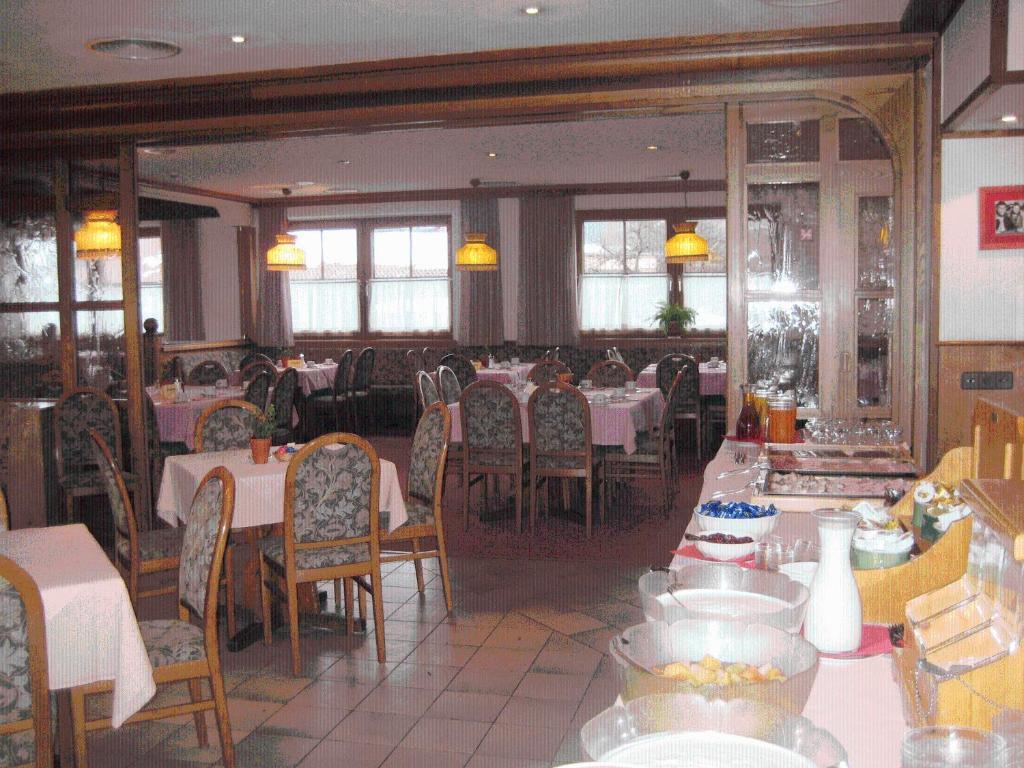 Landgasthof Dorferwirt Oberau Exterior photo